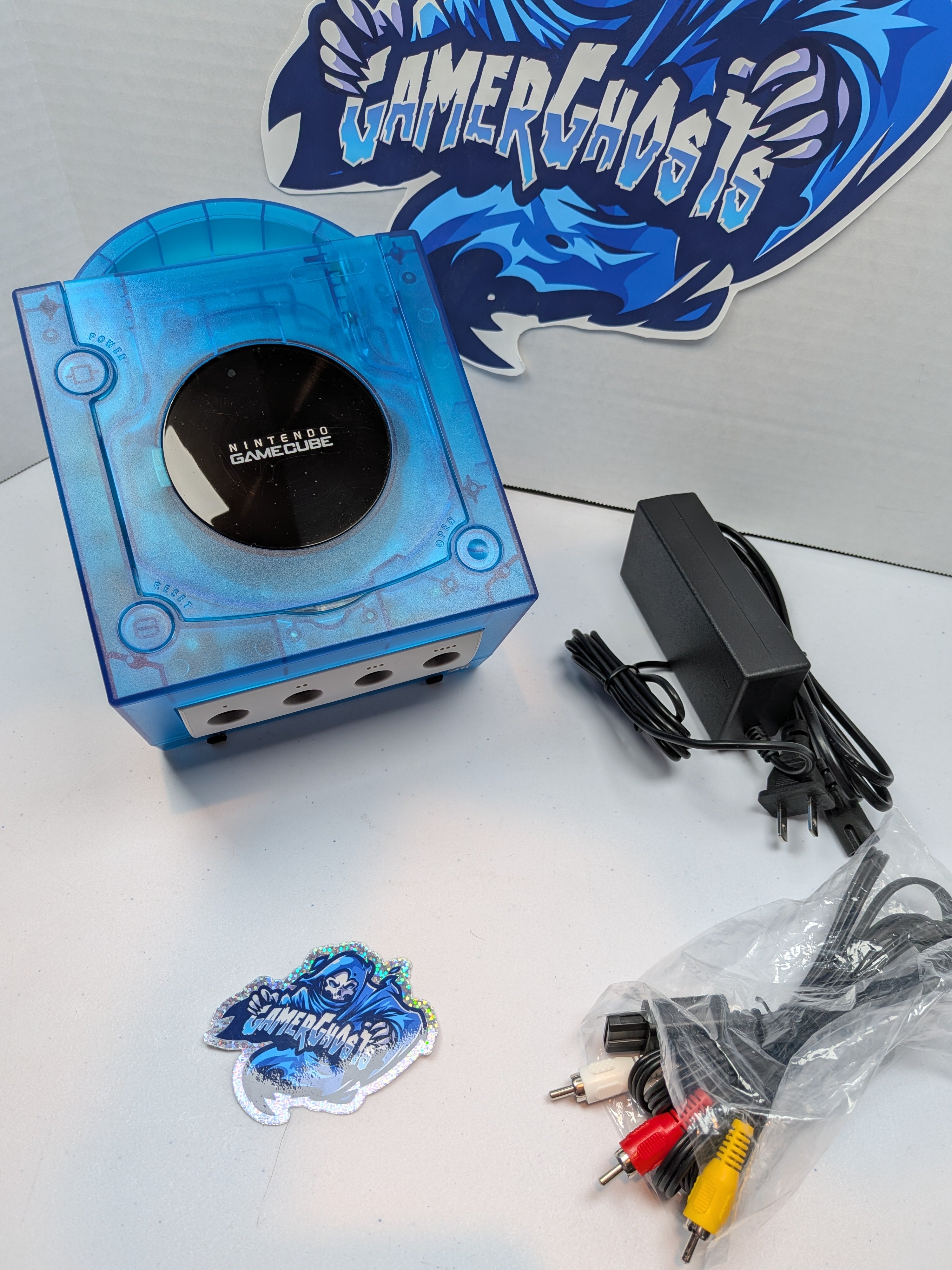 Nintendo Gamecube - Sky Blue - HDMI + Noctua Fan Mod + GCLoader + RGB LEDs