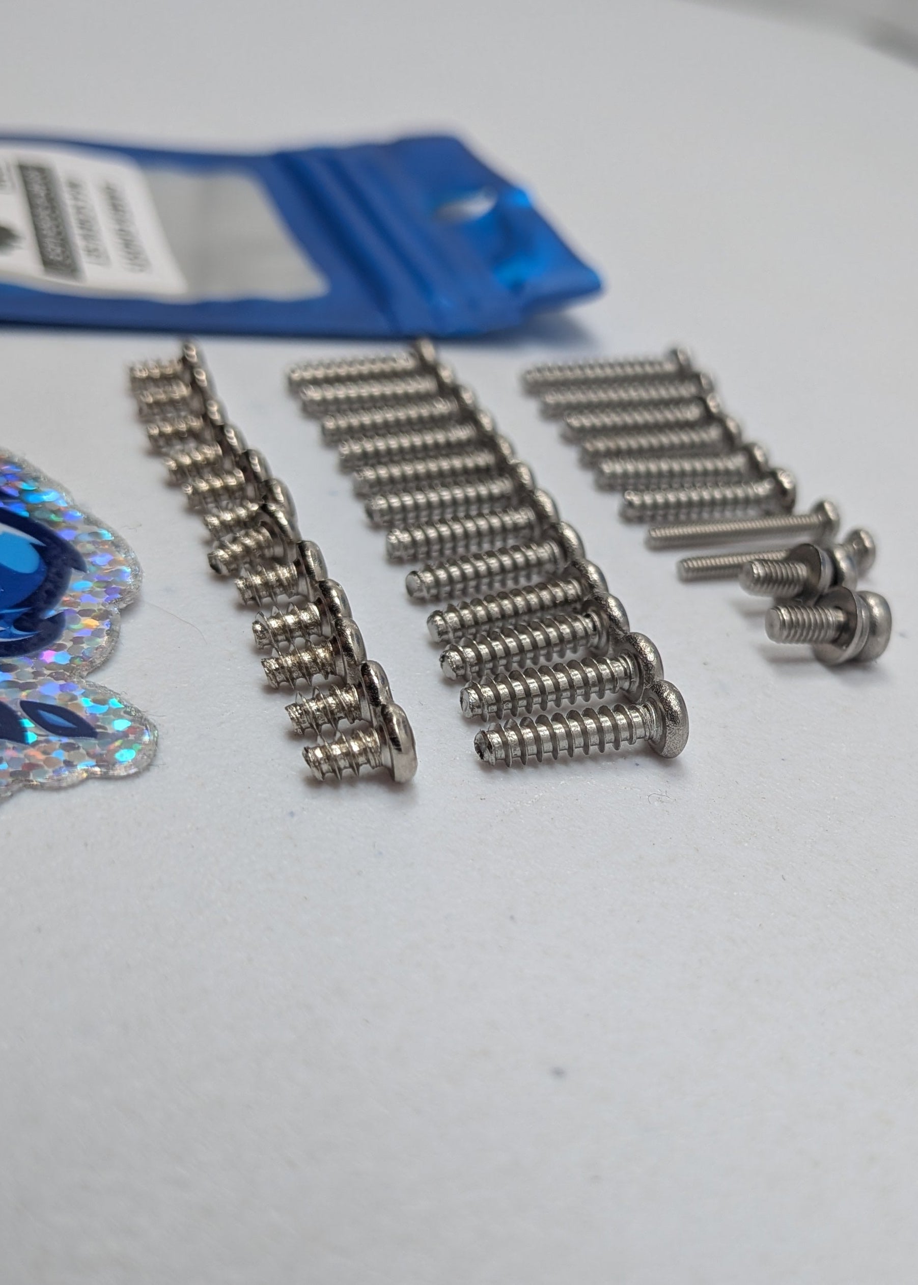 Nintendo 64 / N64 - New Complete Screw Set / Kit