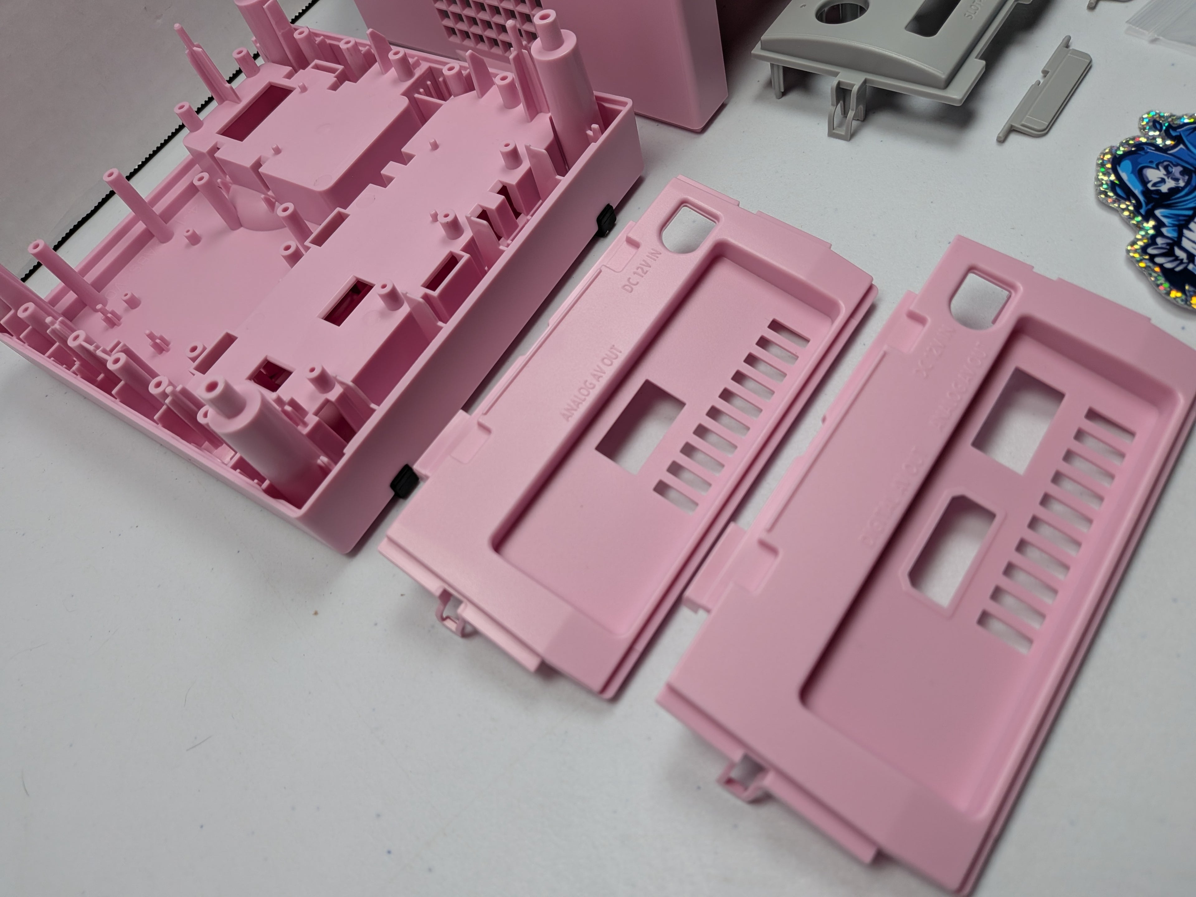 Nintendo GameCube Replacement Shell - Pink