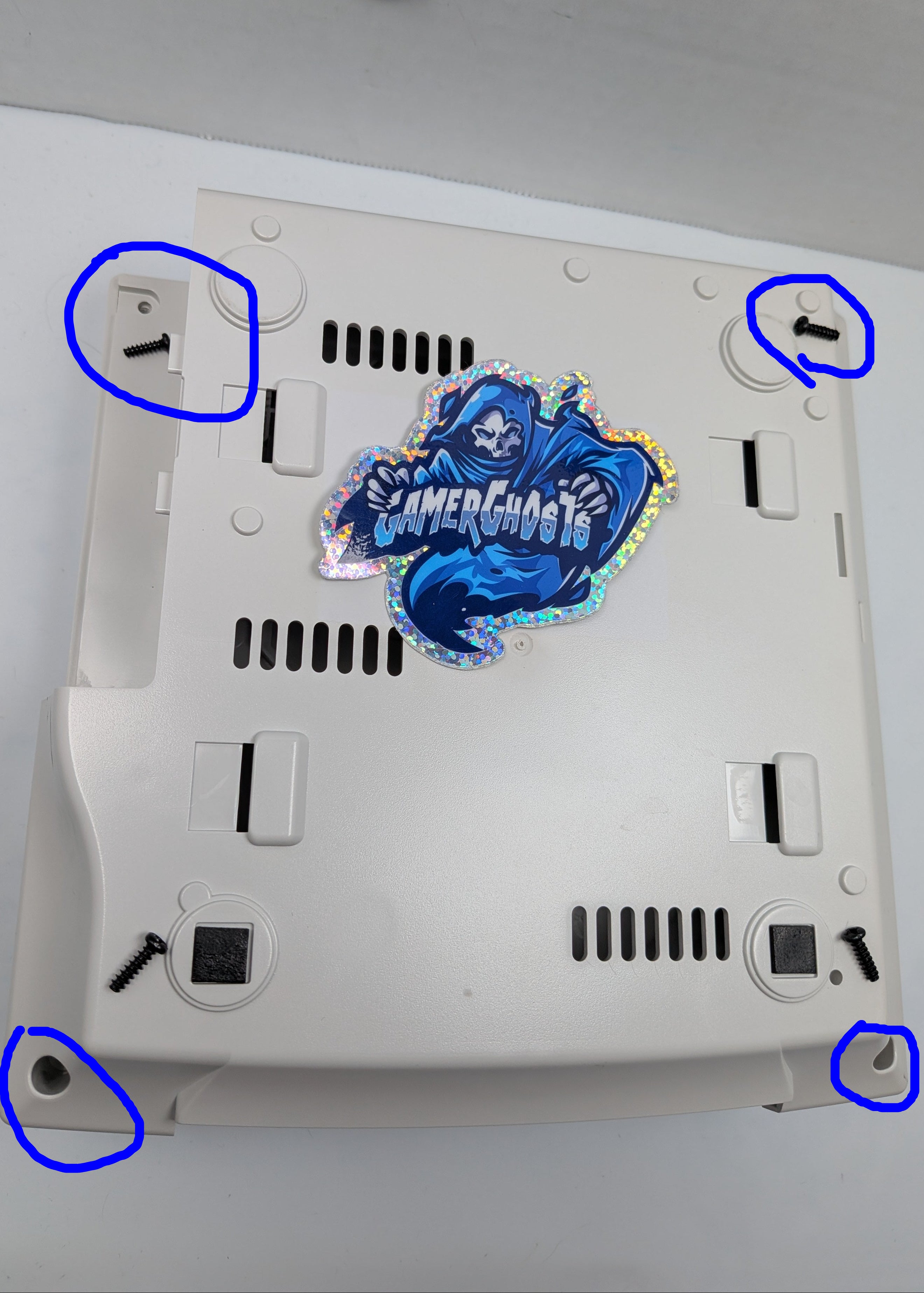 Sega Dreamcast Brand New Replacement Case / Shell Screws